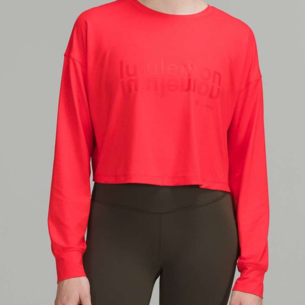 Lululemon muscle love crop